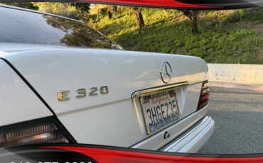 Mercedes-benz-e-320-1994-white-13