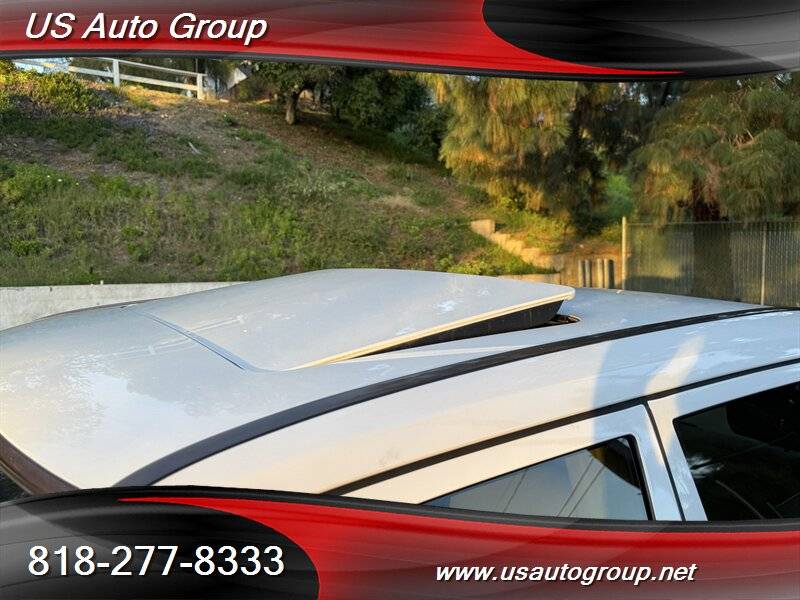 Mercedes-benz-e-320-1994-white-14