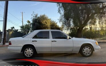 Mercedes-benz-e-320-1994-white-7