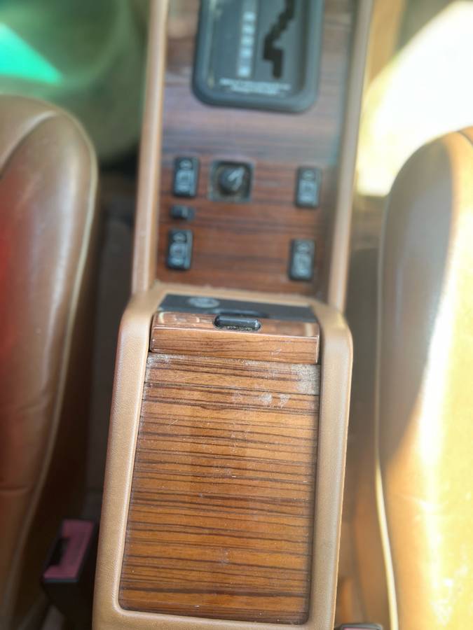 Mercedes-benz-e-class-1995-blue-13