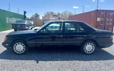 Mercedes-benz-e-class-1995-blue-5