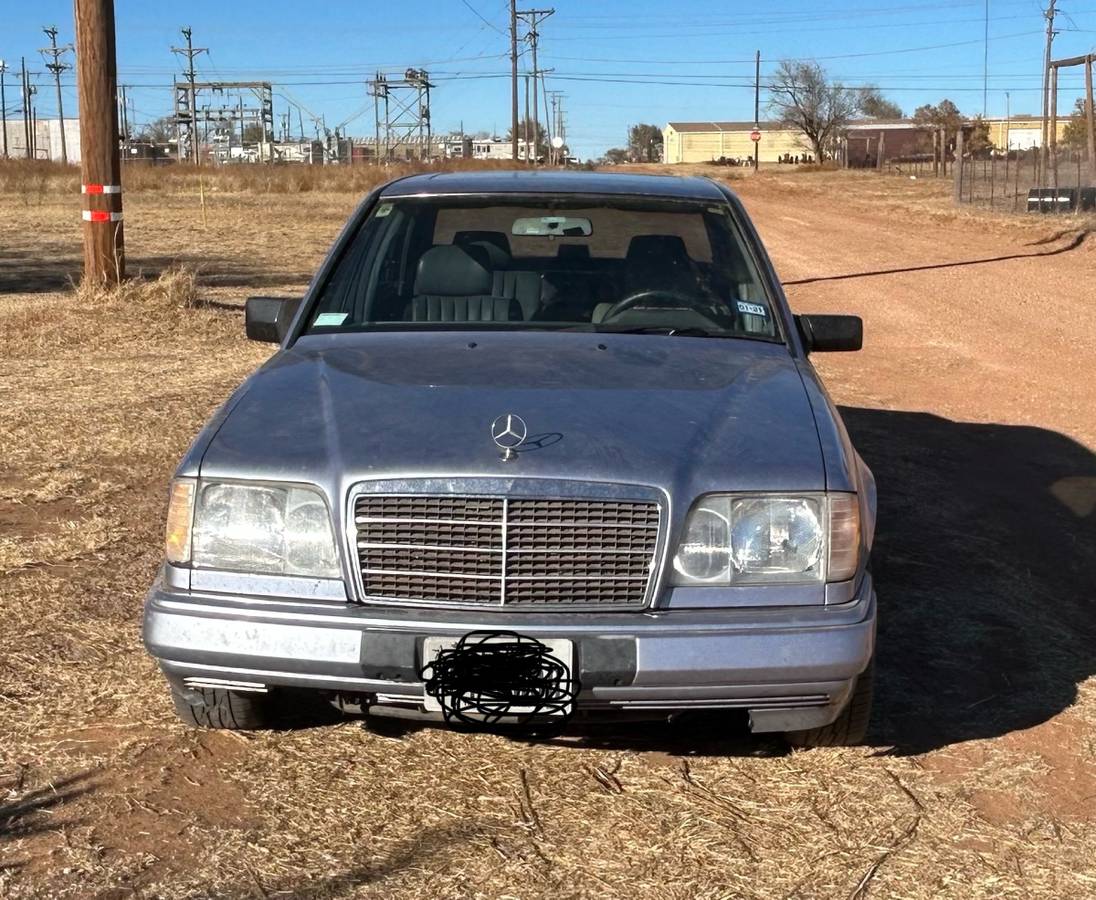 Mercedes-benz-e300-diesel-1995-blue-1