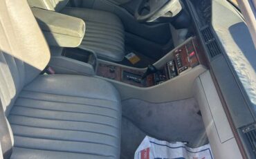 Mercedes-benz-e300-diesel-1995-blue-3