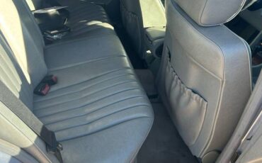 Mercedes-benz-e300-diesel-1995-blue-6