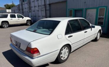 Mercedes-benz-s-class-1996-3