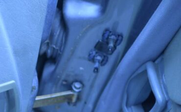 Mercedes-benz-s-class-sec560-1990-grey-11