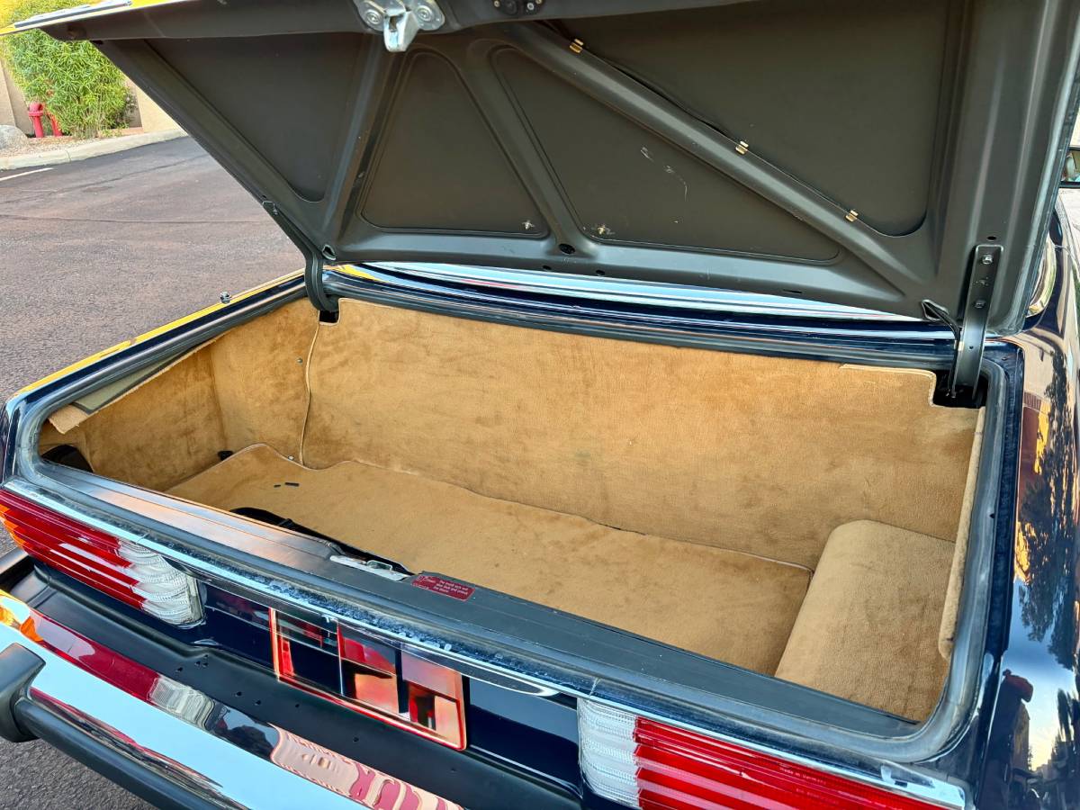 Mercedes-benz-sl-class-1986-blue-3