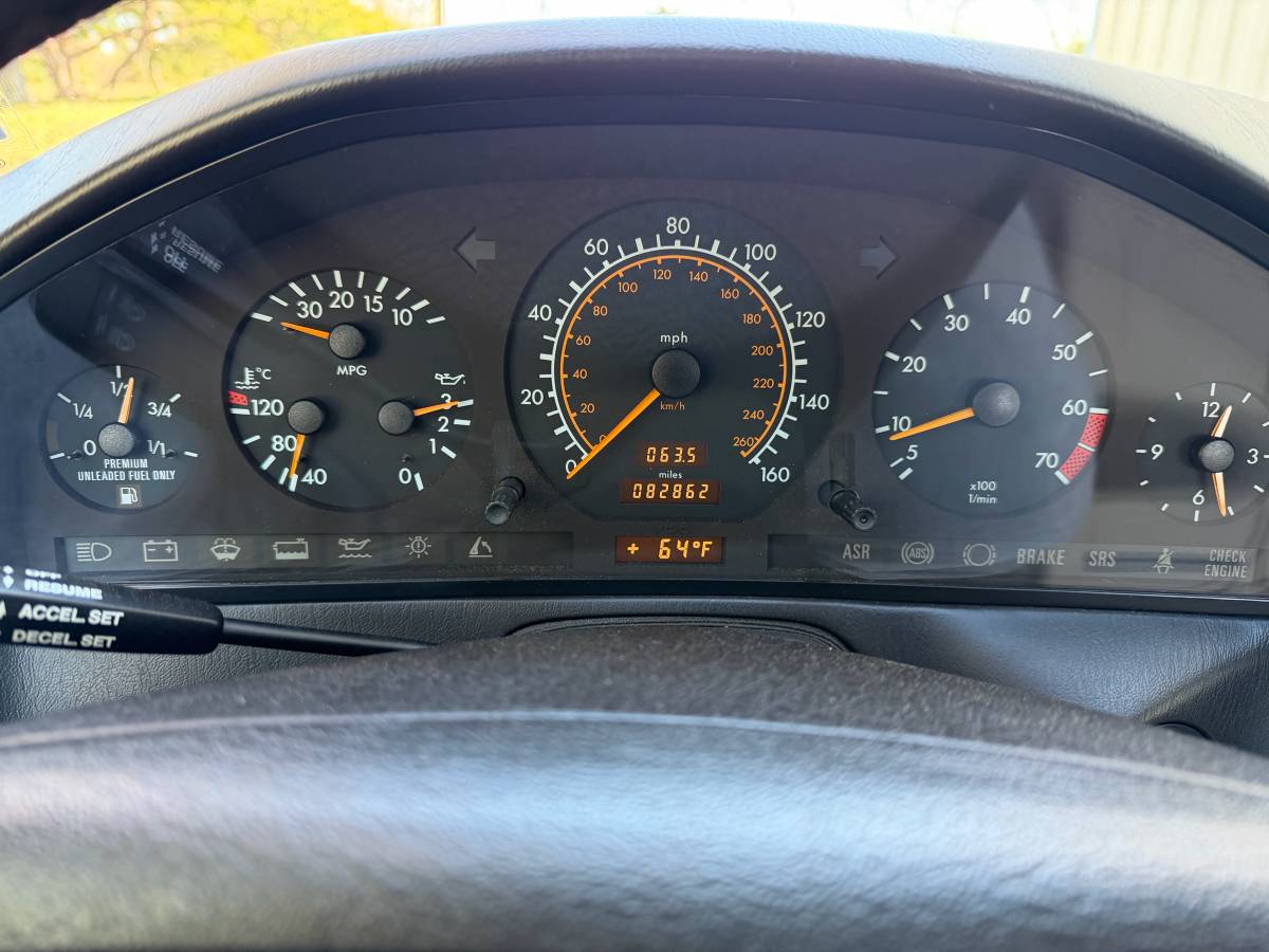 Mercedes-benz-sl500-1995-red-8