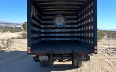 Mercedes-benz-sprinter-diesel-1972-1