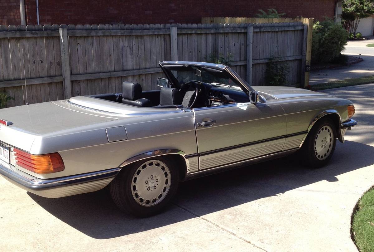 Mercedes-convertible-500sl-1986-silver