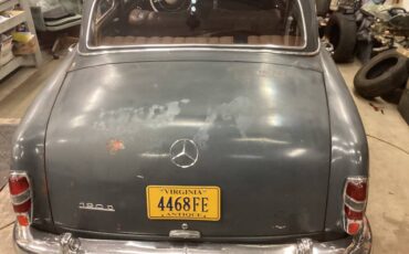 Mercedes-diesel-1961-grey-9