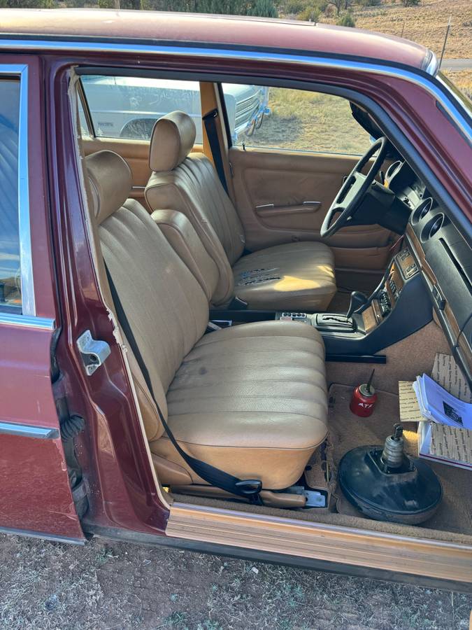 Mercedes-diesel-1981-11