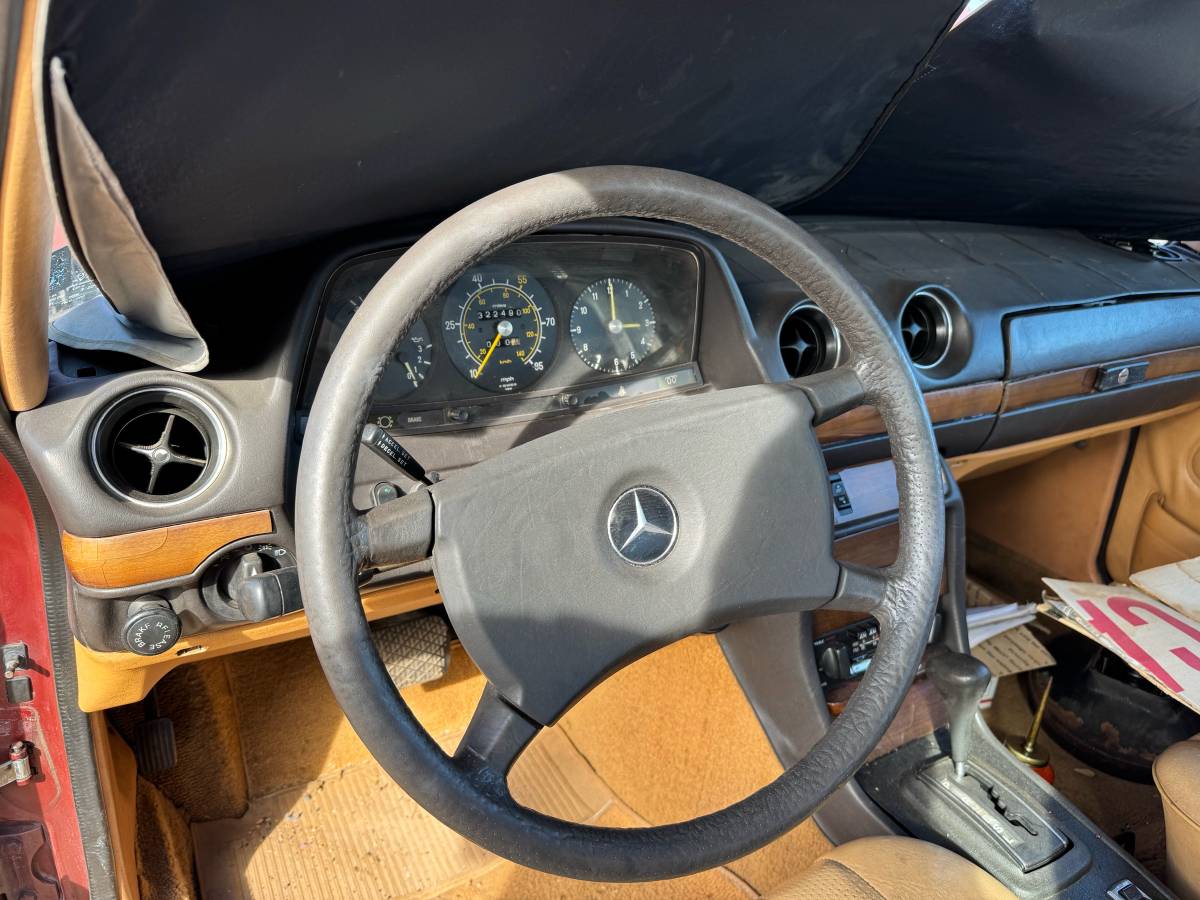 Mercedes-diesel-1981-8