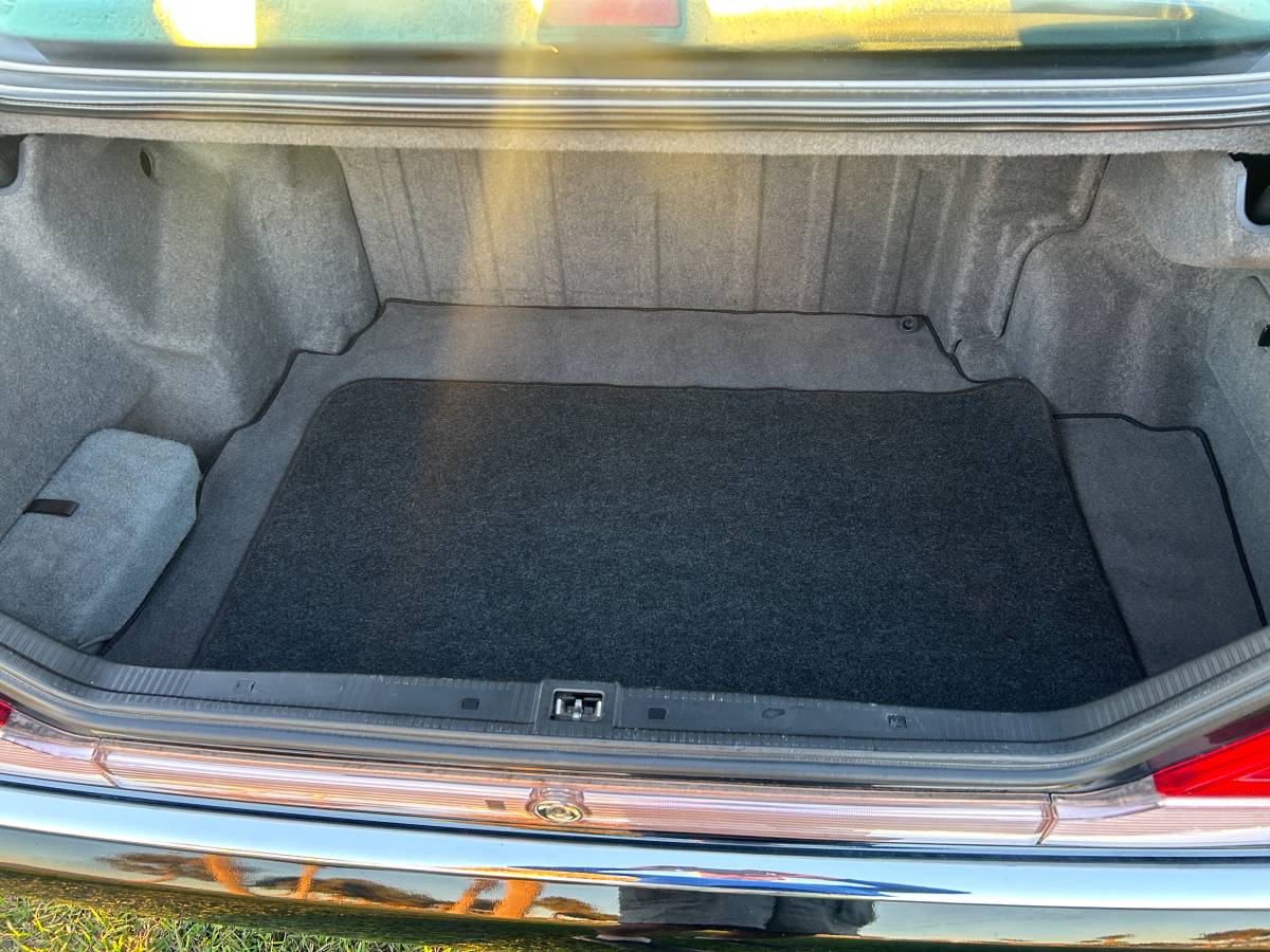 Mercedes-s600-sedan-1995-15