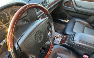 Mercedes-s600-sedan-1995-3