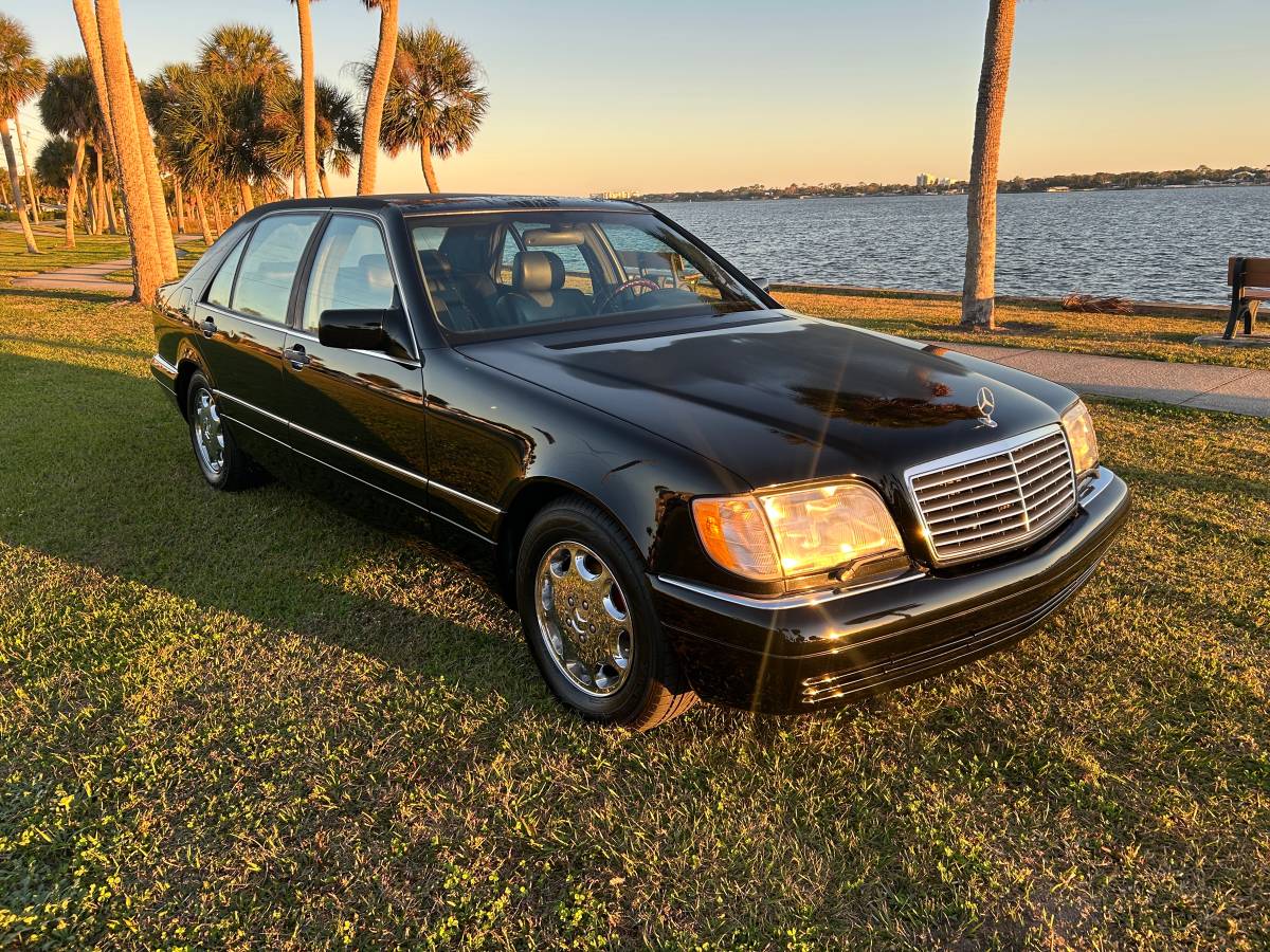 Mercedes-s600-sedan-1995-7