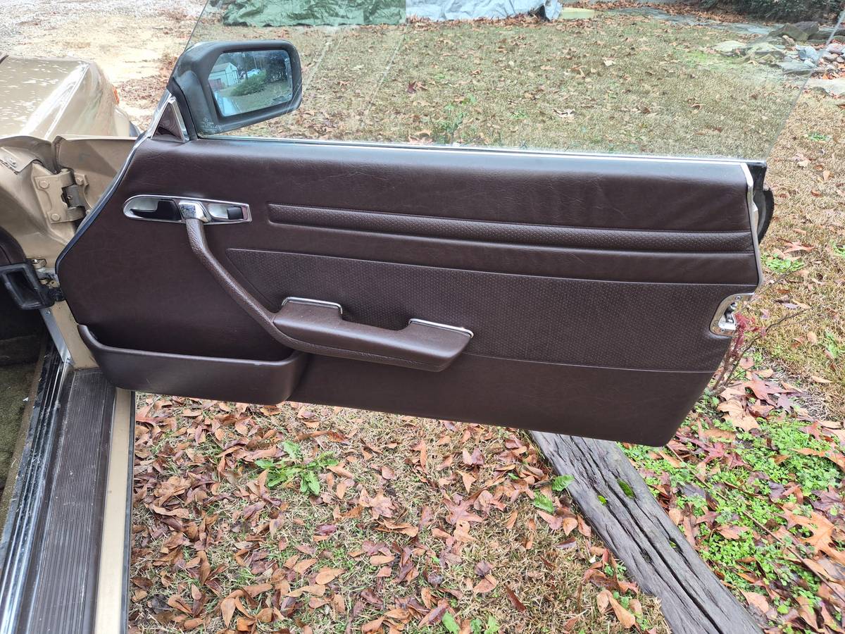 Mercedes-sl560-1987-4