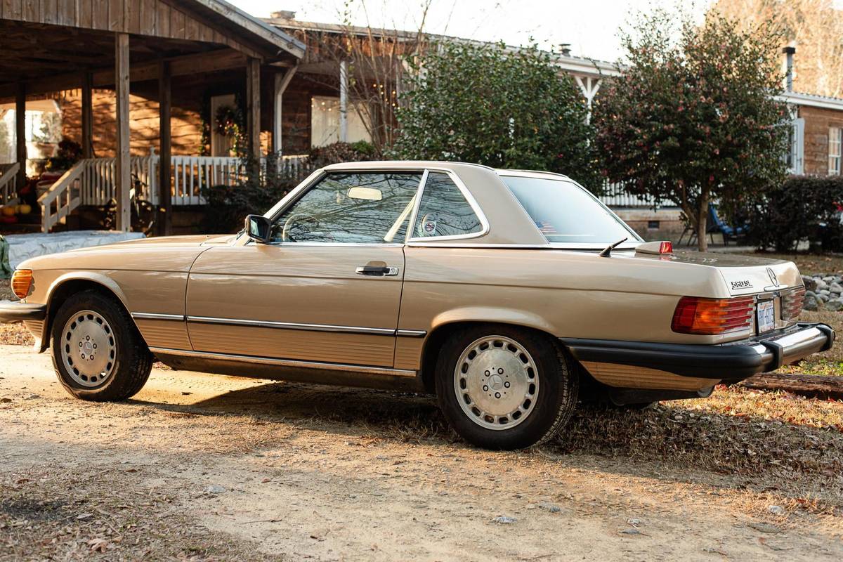 Mercedes-sl560-1987