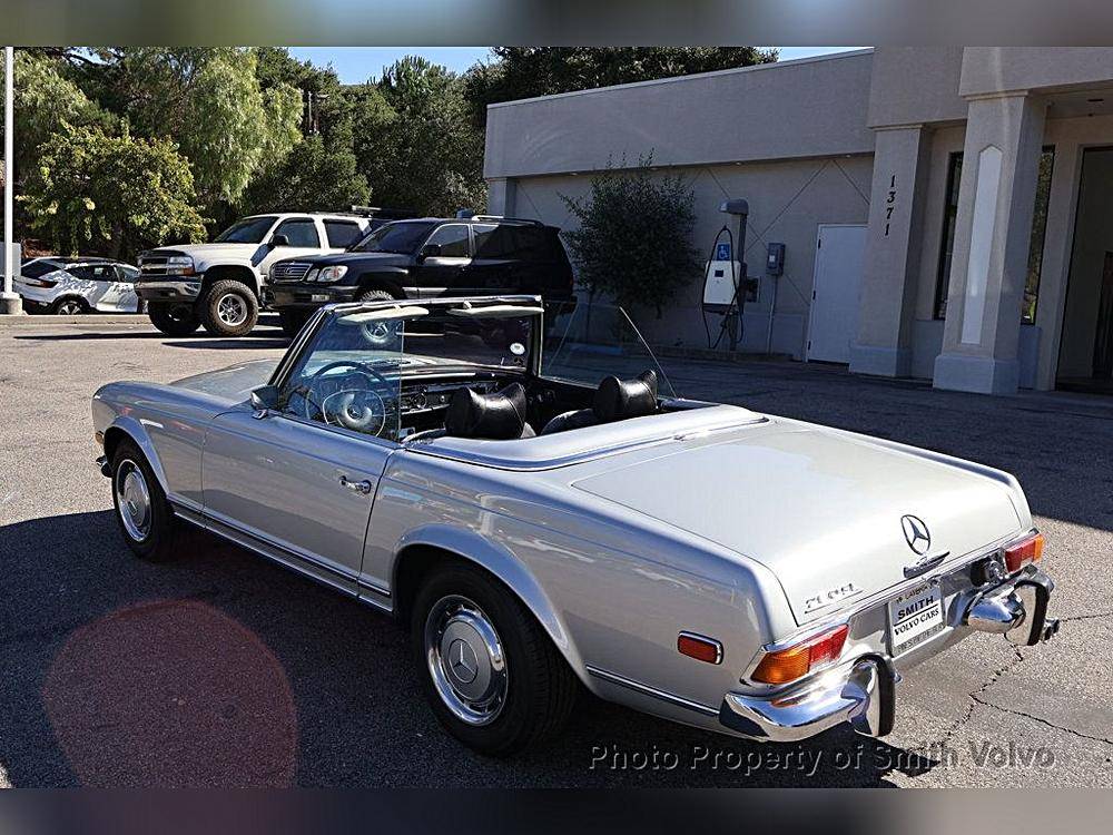 Mercedesbenz-280-sl-1970-silver-16