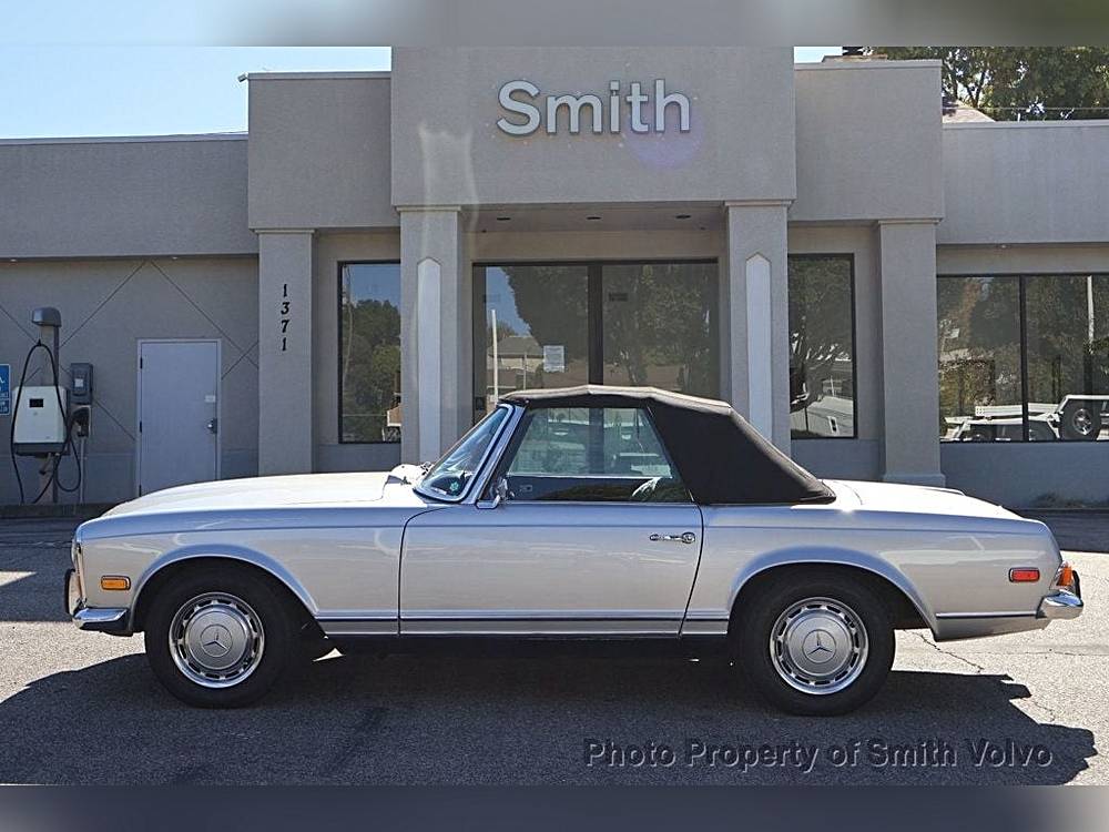 Mercedesbenz-280-sl-1970-silver-38