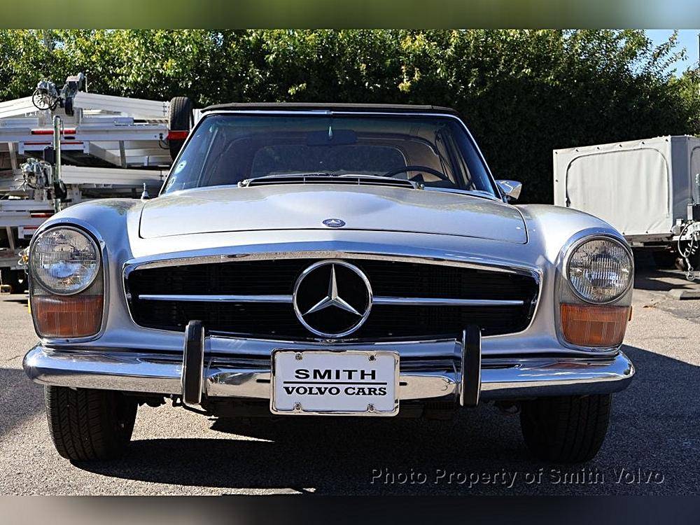Mercedesbenz-280-sl-1970-silver-56