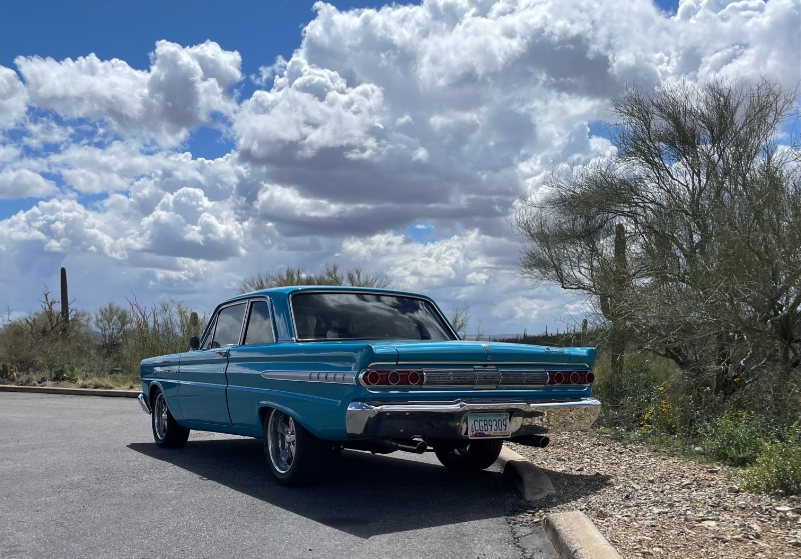 Mercury-Comet-1964-Sedan-27