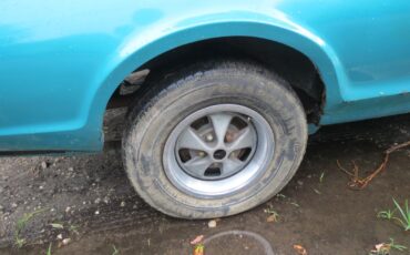 Mercury-Cougar-1967-2-Door-Sedan-10