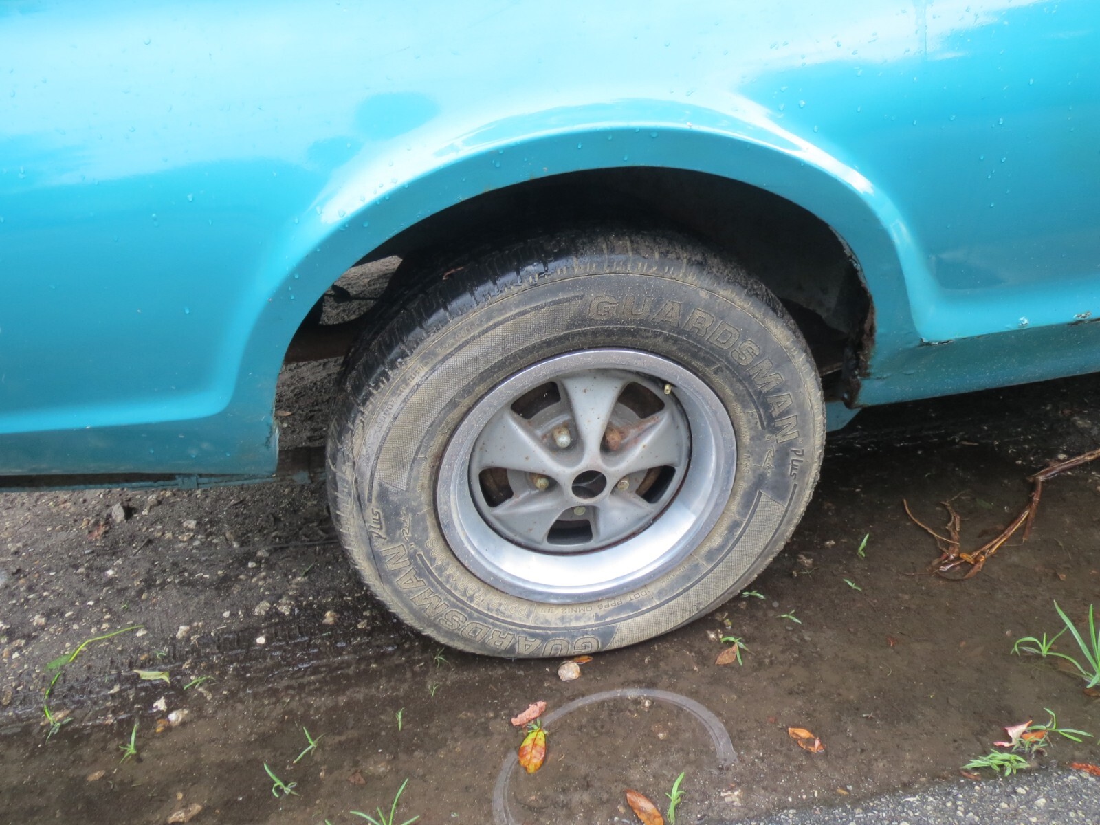 Mercury-Cougar-1967-2-Door-Sedan-10
