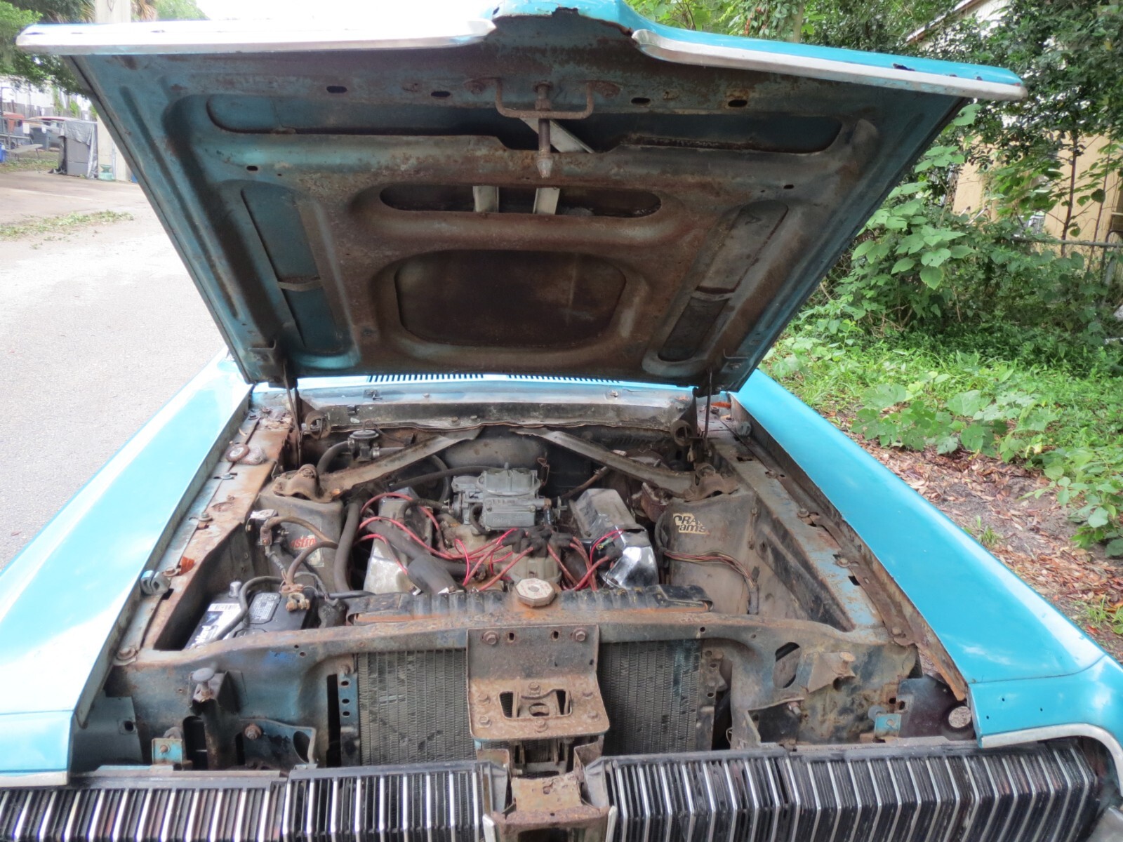 Mercury-Cougar-1967-2-Door-Sedan-24