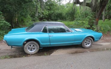Mercury-Cougar-1967-2-Door-Sedan-4