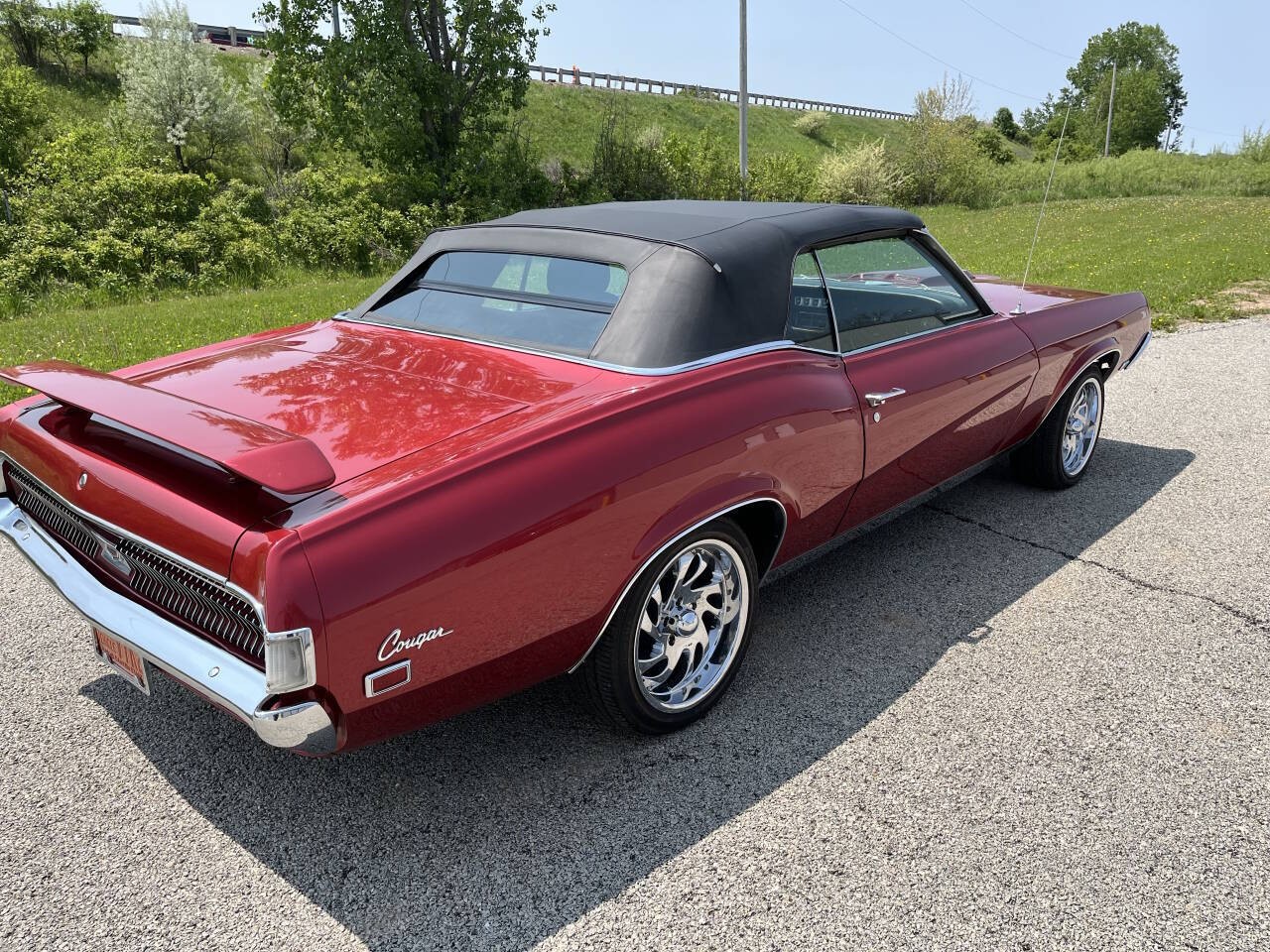 Mercury-Cougar-1969-Convertible-2