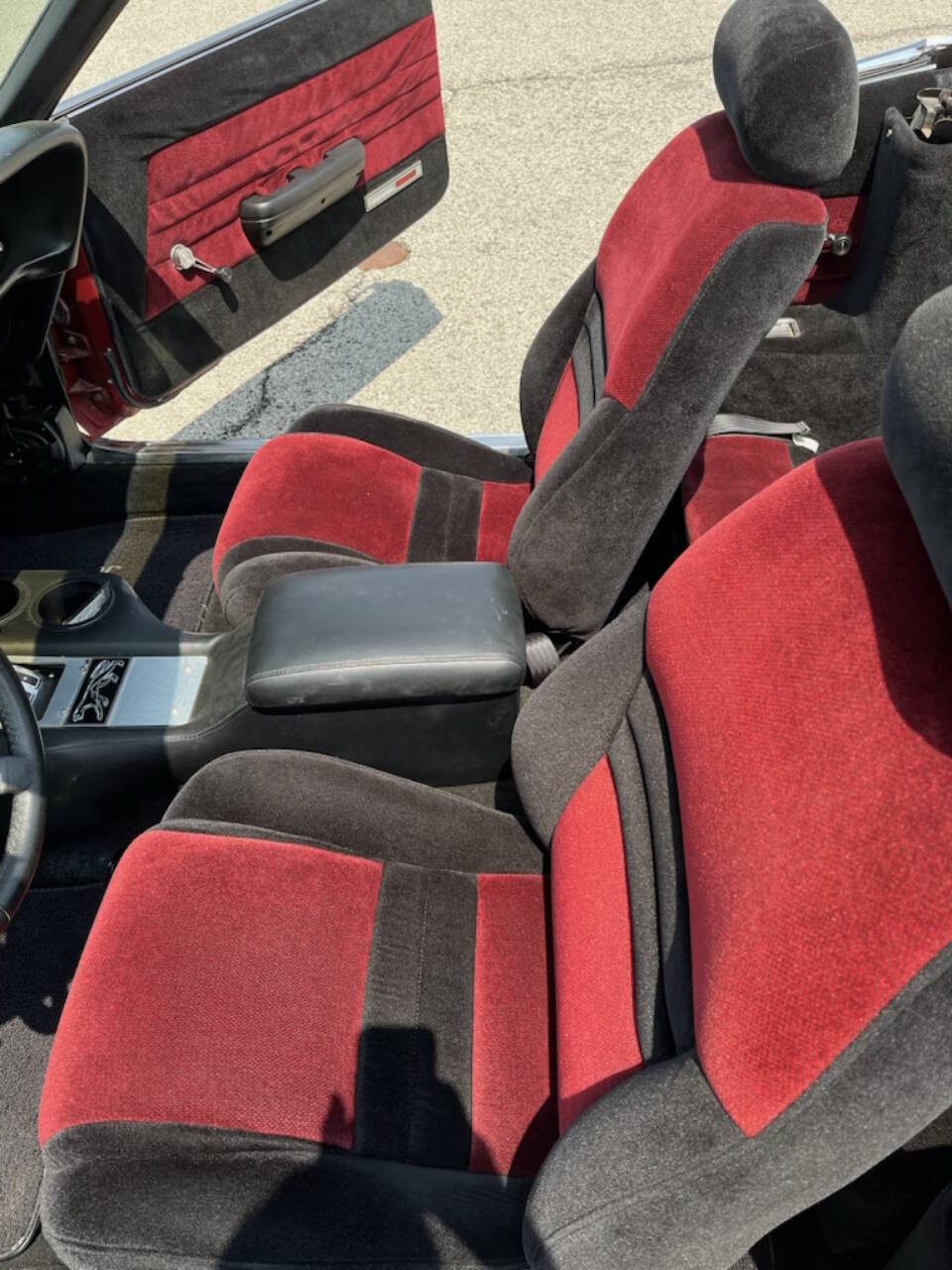 Mercury-Cougar-1969-Convertible-4