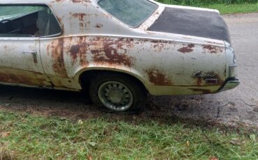 Mercury-Cougar-1969-Coupe-2