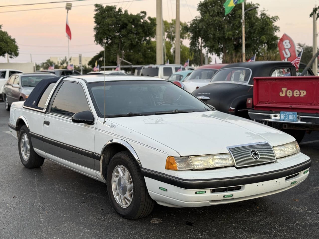 Mercury-Cougar-1990-Coupe-7