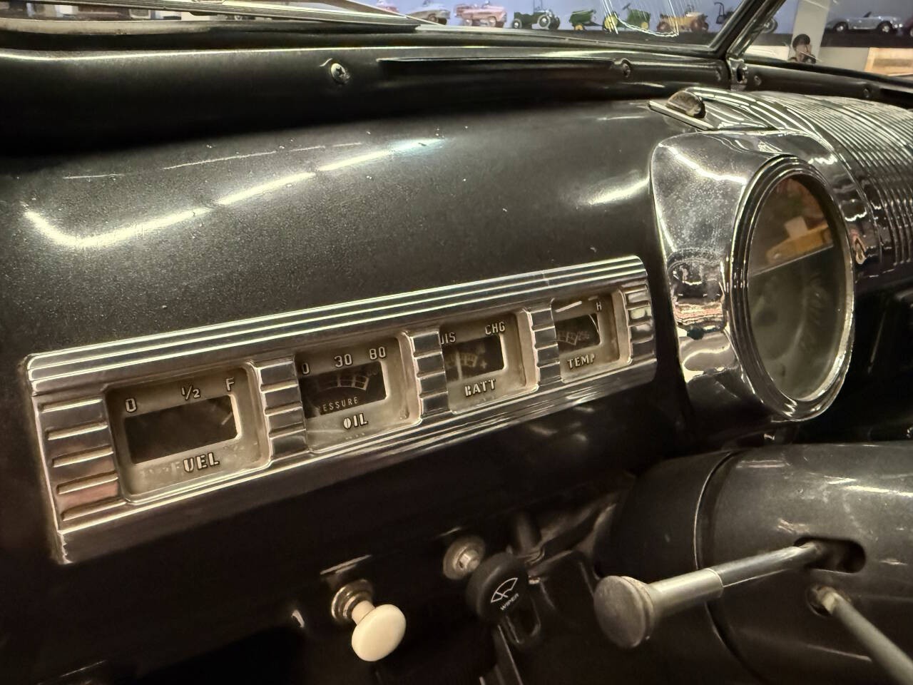 Mercury-Coupe-1947-Coupe-15