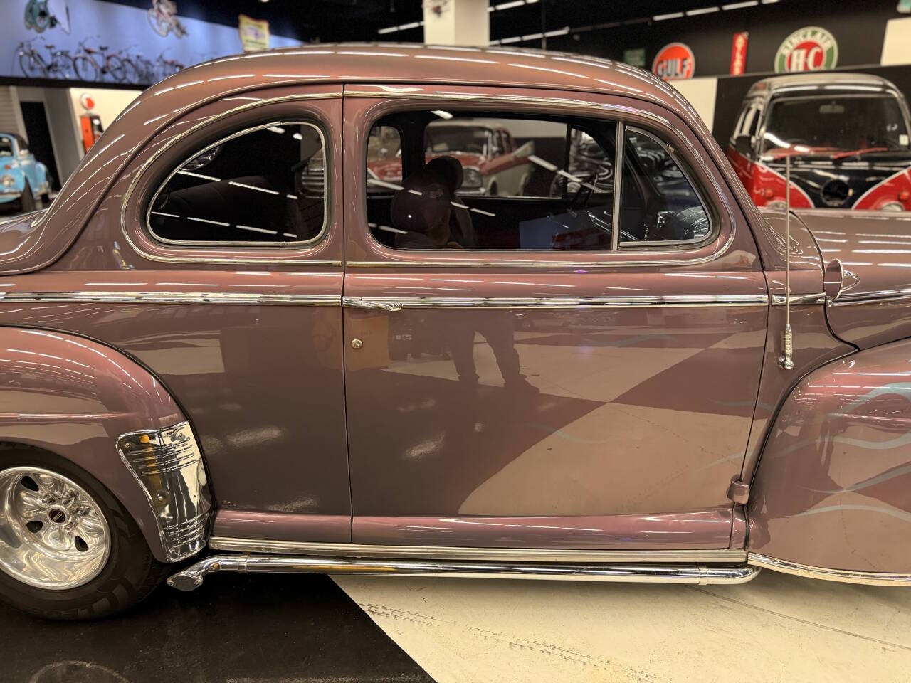 Mercury-Coupe-1947-Coupe-33