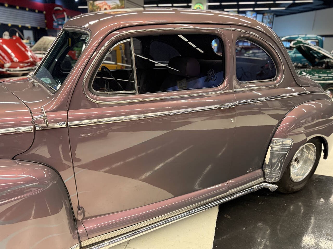 Mercury-Coupe-1947-Coupe-38