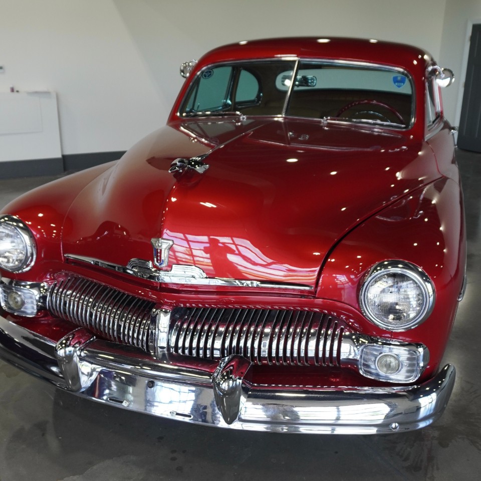 Mercury-Coupe-1950-Classic-Car-13