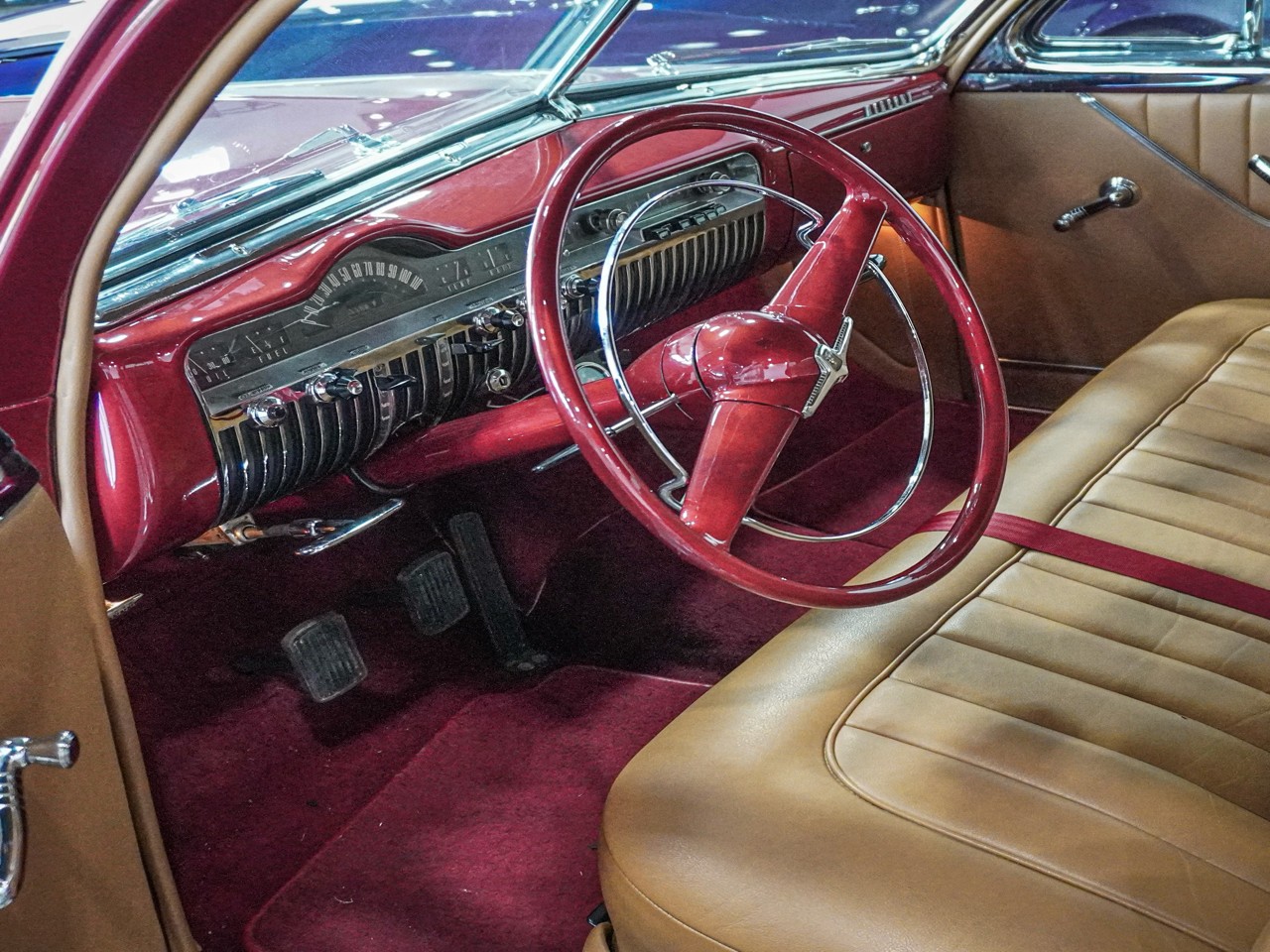 Mercury-Coupe-1950-Classic-Car-15