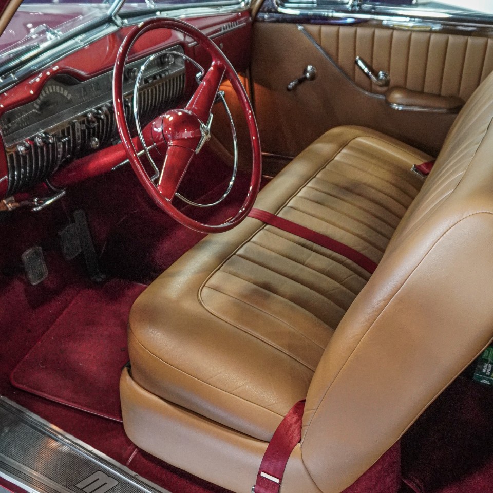 Mercury-Coupe-1950-Classic-Car-23