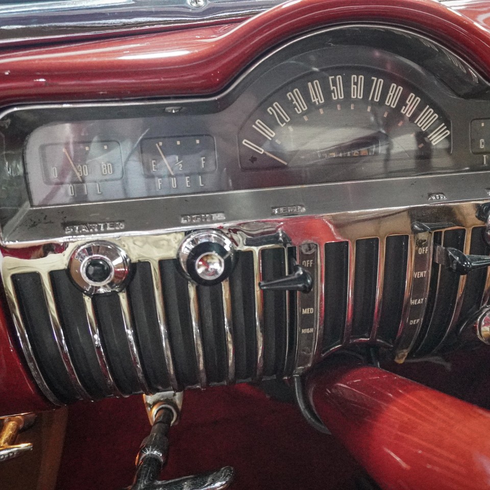 Mercury-Coupe-1950-Classic-Car-29