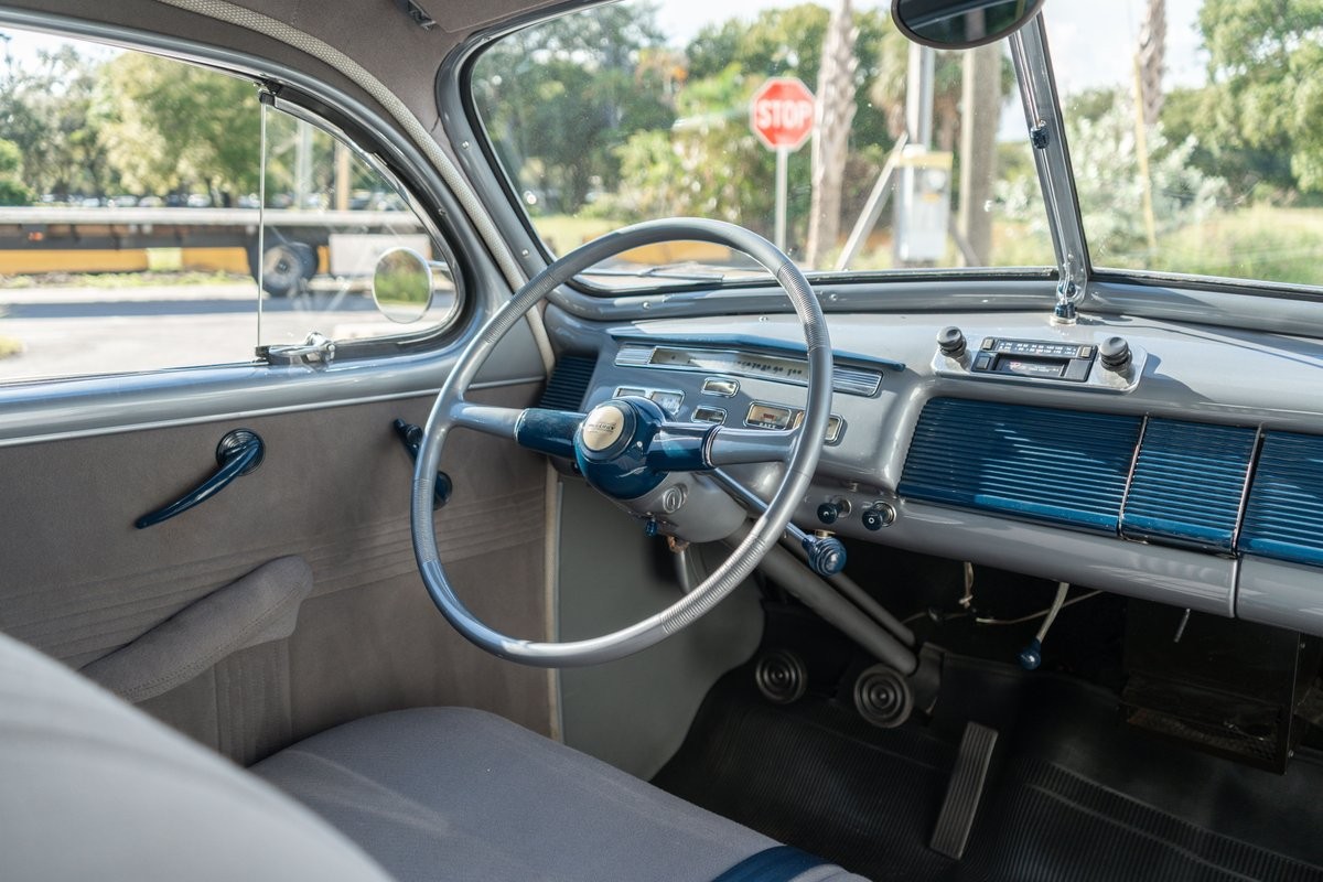 Mercury-Eight-1940-13