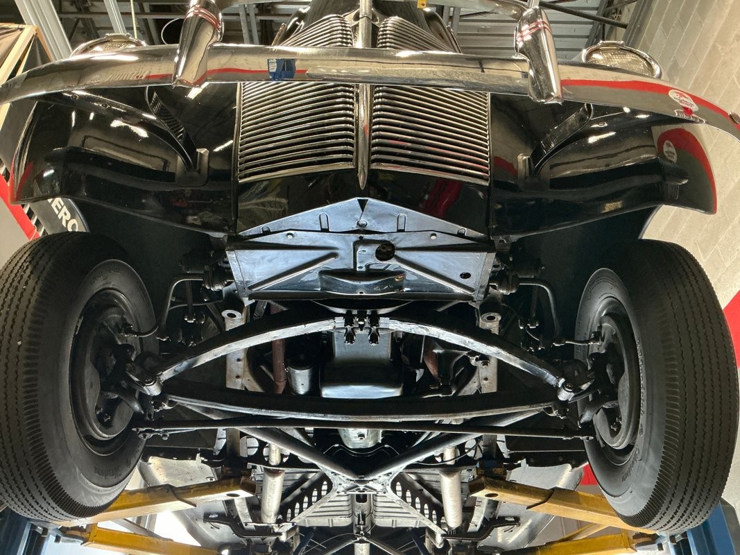 Mercury-Eight-1940-28