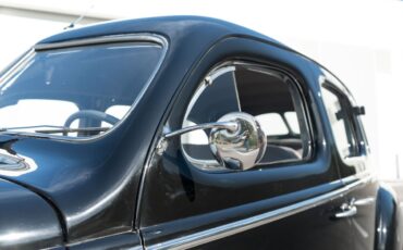 Mercury-Eight-1940-3