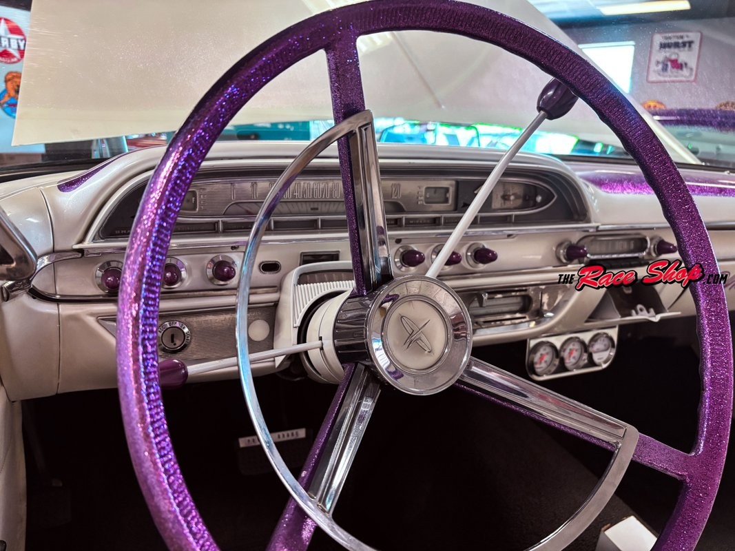 Mercury-Meteor-1961-Sedan-10