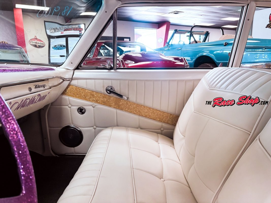 Mercury-Meteor-1961-Sedan-12