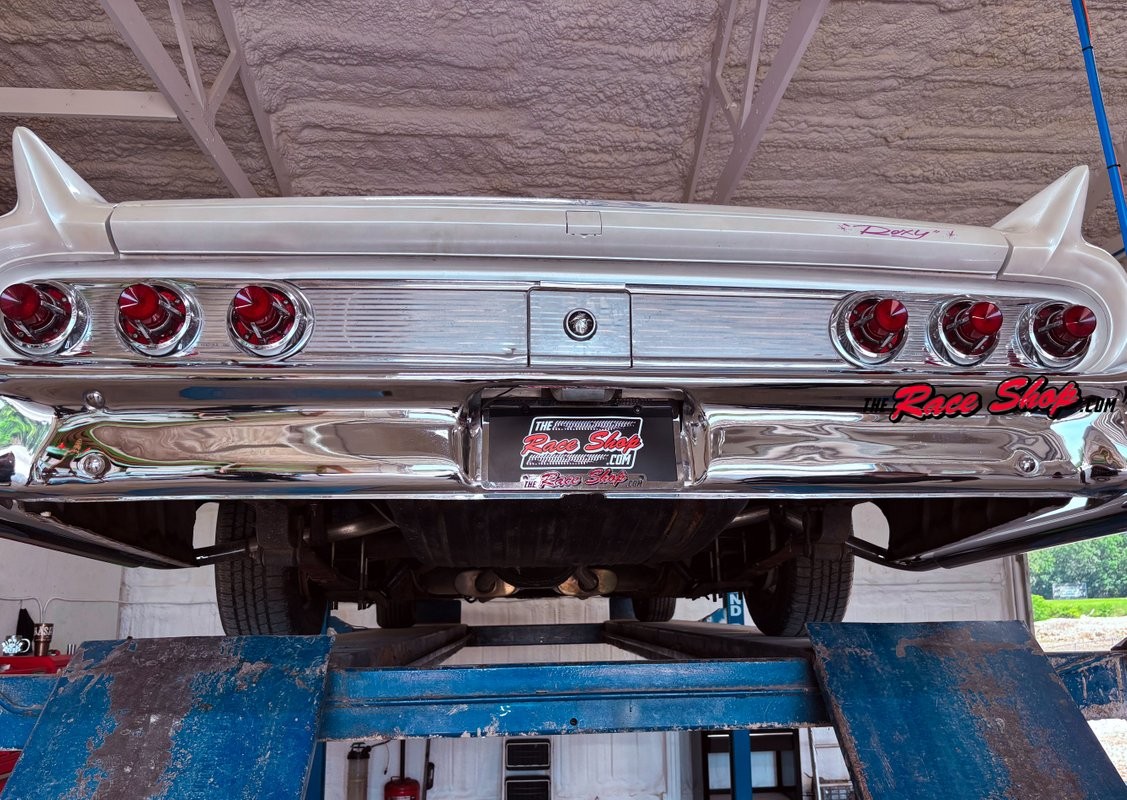 Mercury-Meteor-1961-Sedan-28