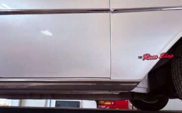 Mercury-Meteor-1961-Sedan-30