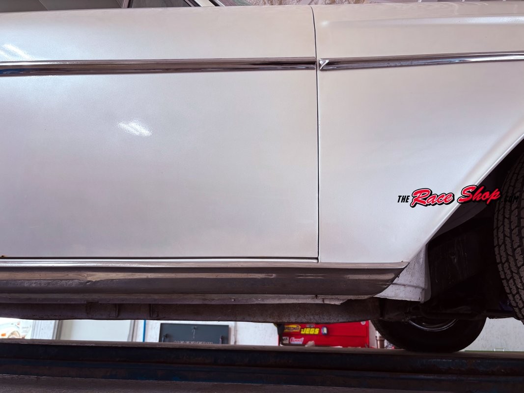 Mercury-Meteor-1961-Sedan-30