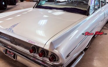 Mercury-Meteor-1961-Sedan-4